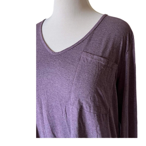 NWT Allegrace Plus Size 2X long sleeve purple jersey. Stretch, v-neck. - Picture 2 of 7